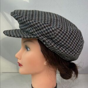 Vintage Dunn & Co Classic Houndstooth Newsboy Cap